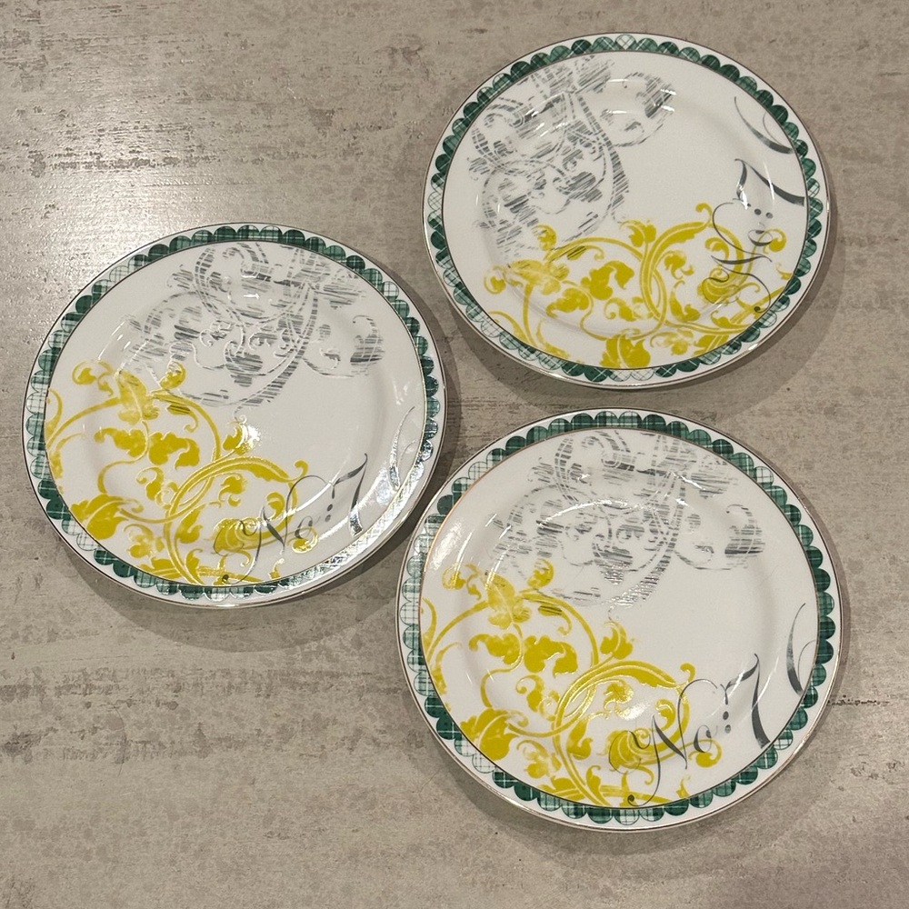 NWOT Anthropologie plates